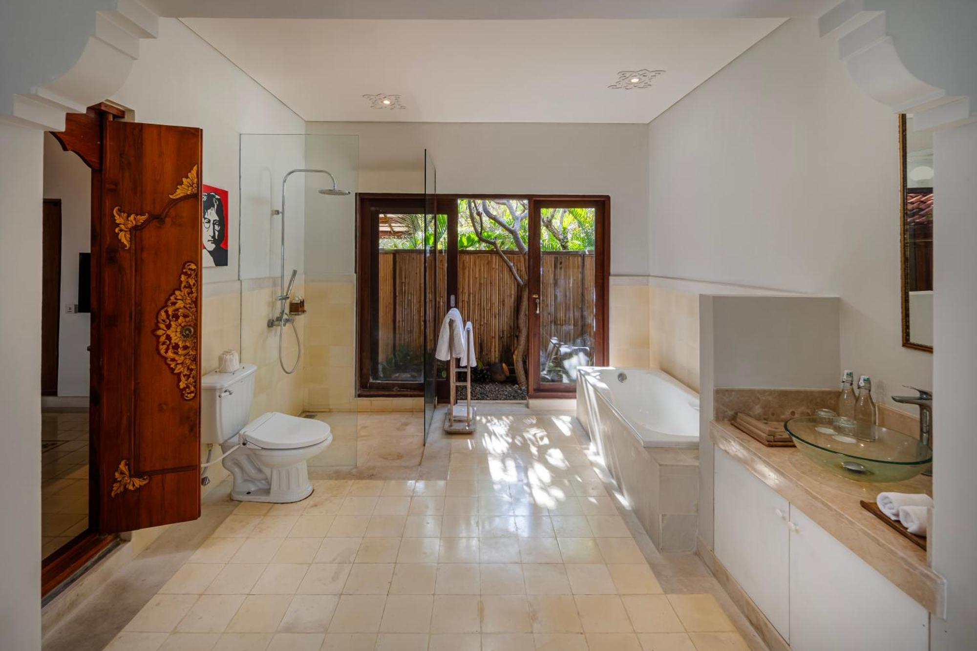 Puri Kedaton Batujimbar Villa *